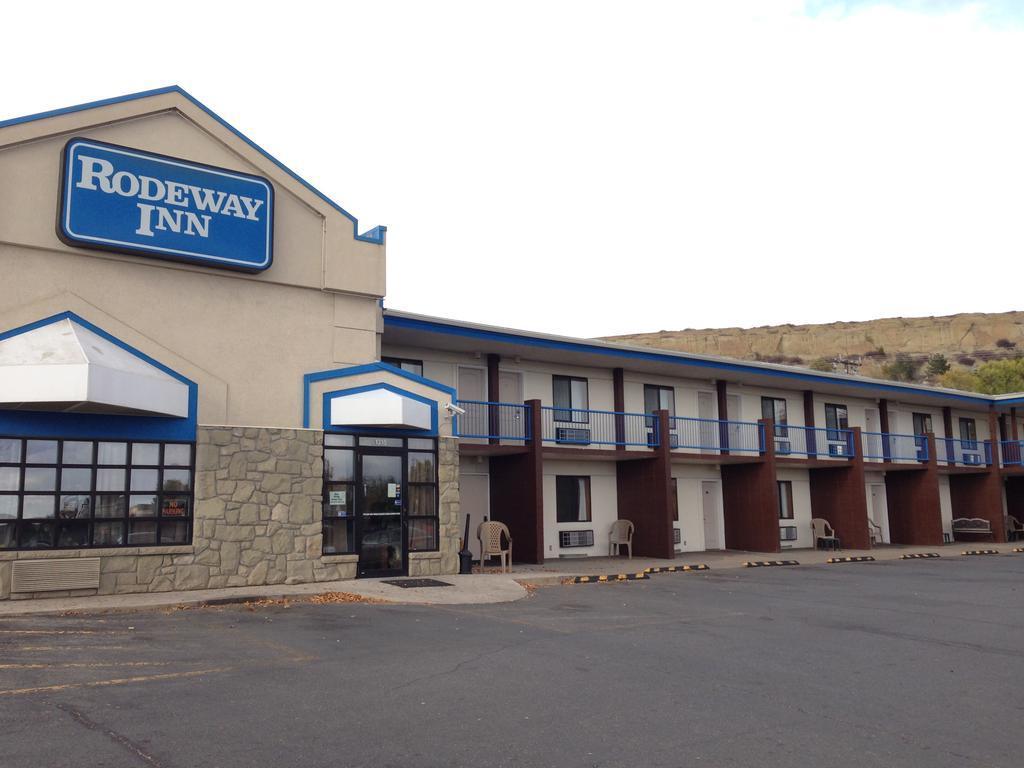 Rodeway Inn Billings Logan Intl Airport Near St Vincent Hospital Bagian luar foto