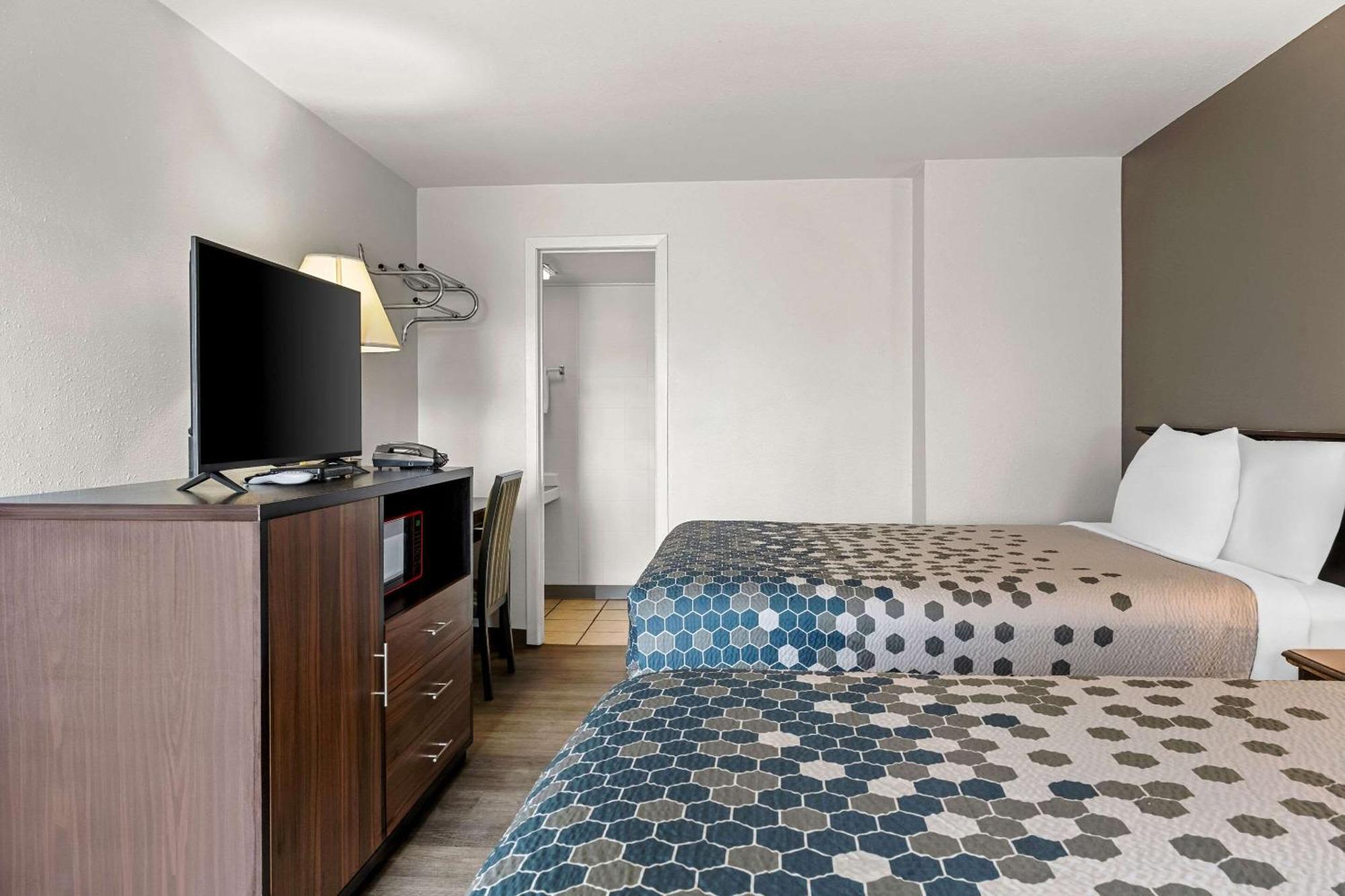 Rodeway Inn Billings Logan Intl Airport Near St Vincent Hospital Bagian luar foto