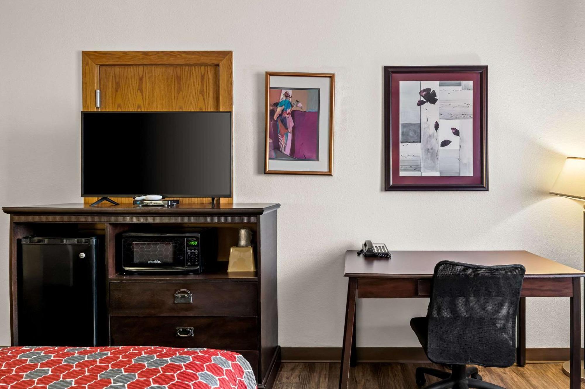 Rodeway Inn Billings Logan Intl Airport Near St Vincent Hospital Bagian luar foto