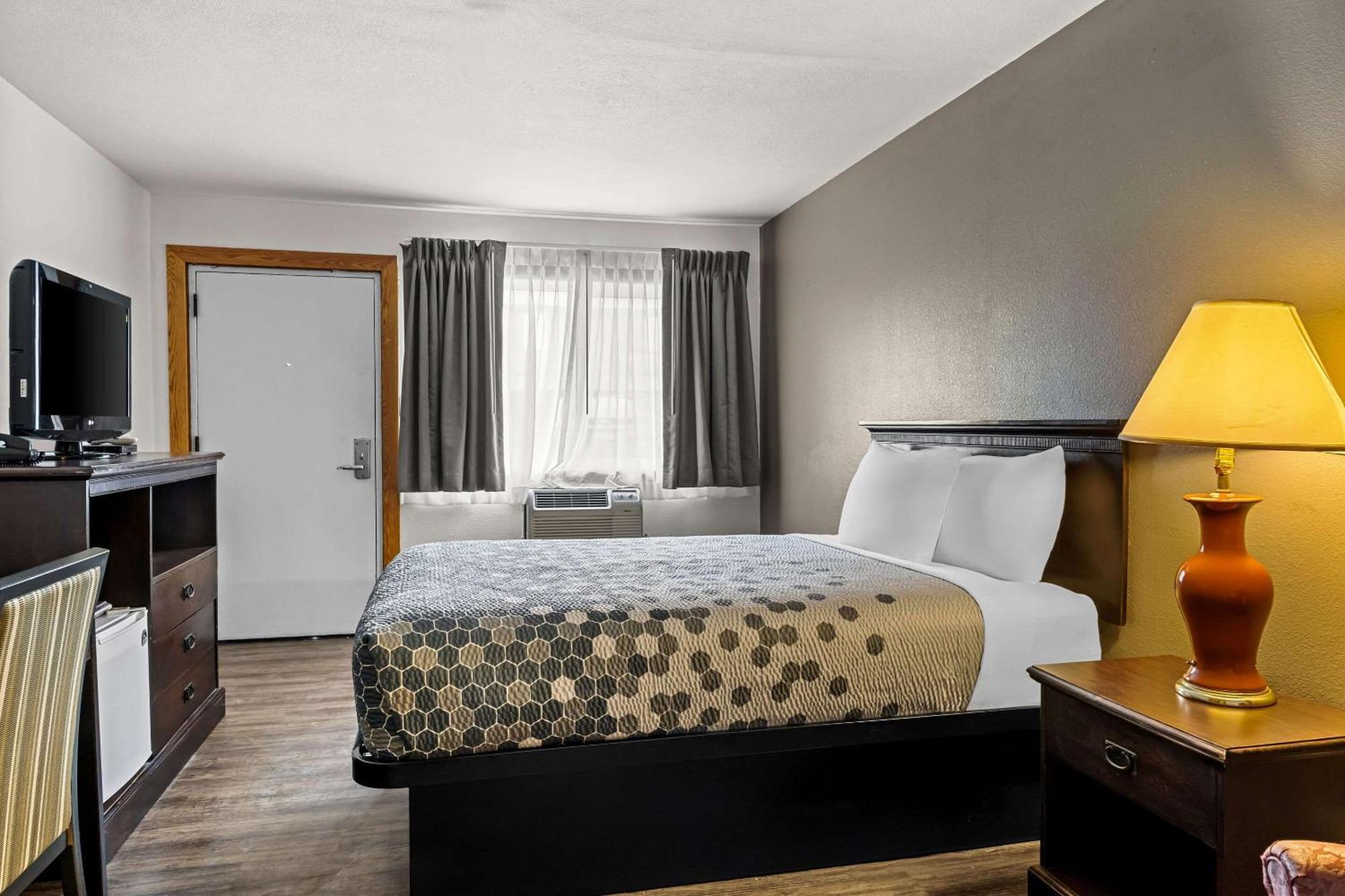 Rodeway Inn Billings Logan Intl Airport Near St Vincent Hospital Bagian luar foto