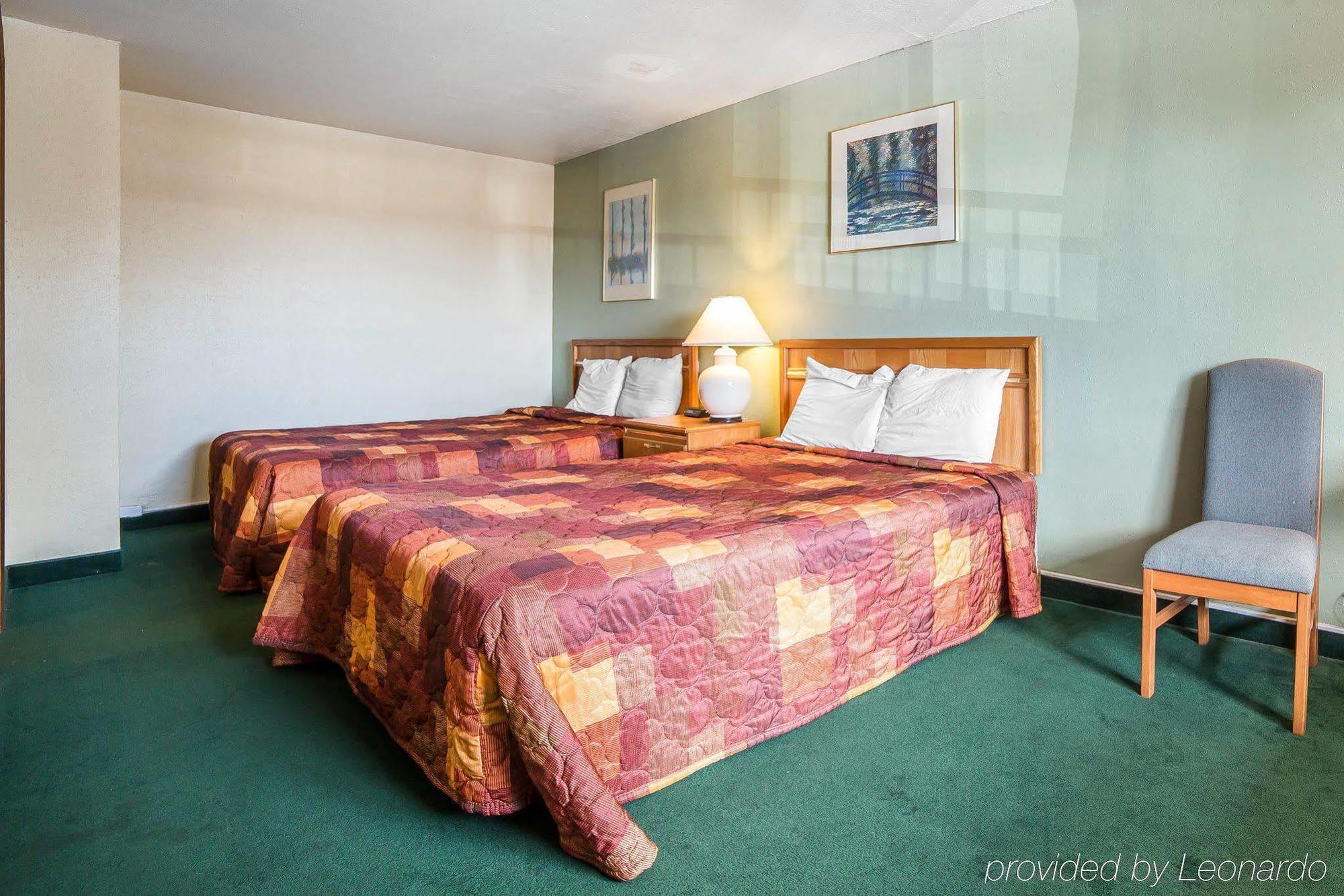 Rodeway Inn Billings Logan Intl Airport Near St Vincent Hospital Bagian luar foto